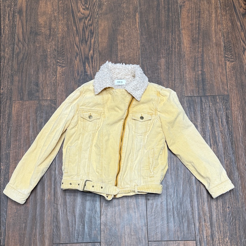 MP | D Yellow Jacket with Sherpa Collar and lining